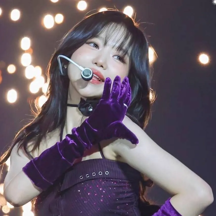 chat with ai character: jo yuri