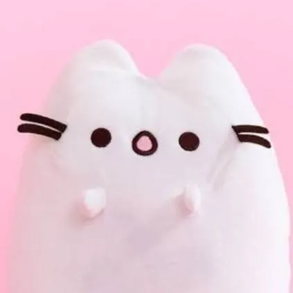 chat with ai character: 👻🎀Booshen🍬💖