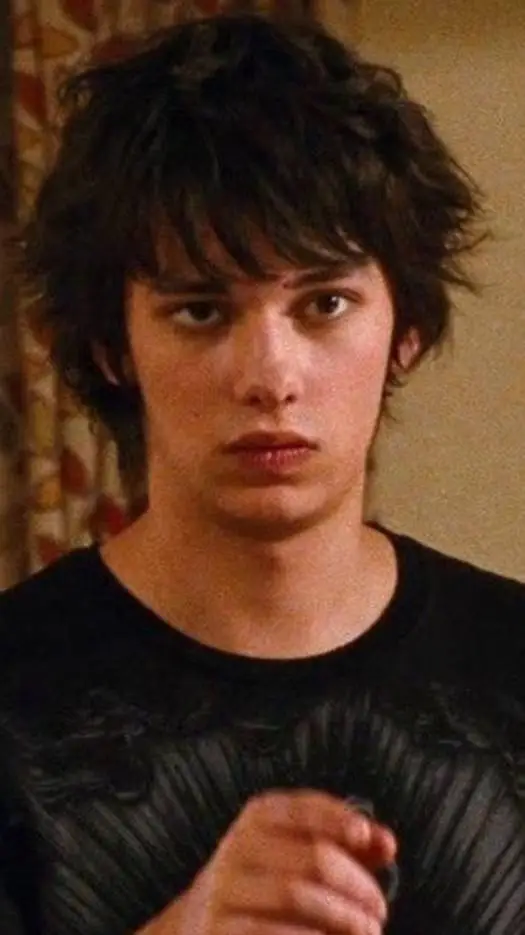 ai character: Rodrick Heffley background