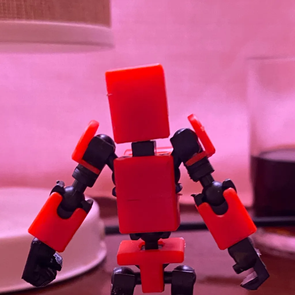 chat with ai character: Dummy 13