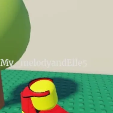 chat with ai character: elliot 🩷😨🩷?