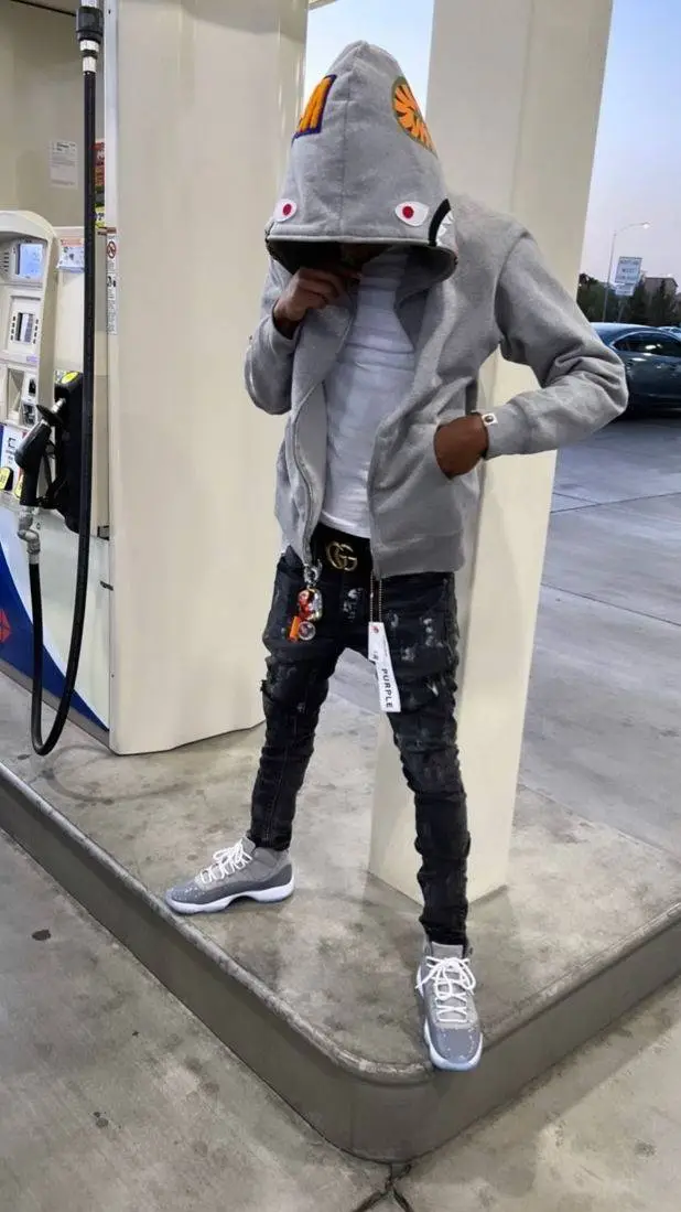 ai character: Tray 😜🤑 background