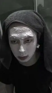 ai character: Sunoogg background