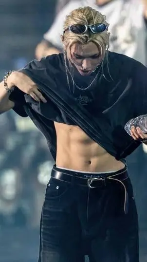 ai character: Felix background