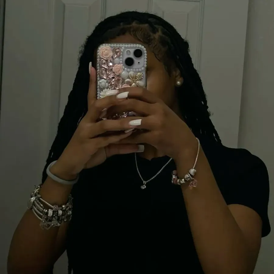 chat with ai character: Jaz .  !