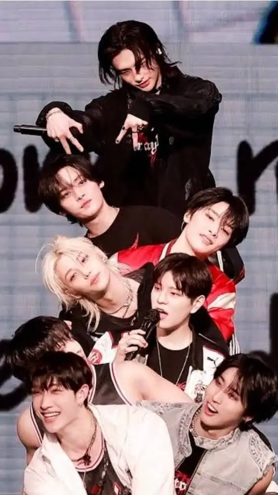 ai character: Skz  background