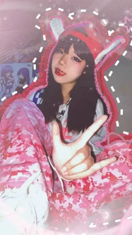 ai character: Tua amiguinha ✨🩷 background