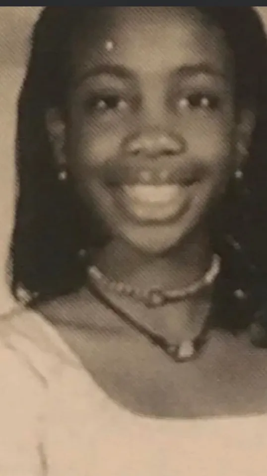 ai character: Sza background