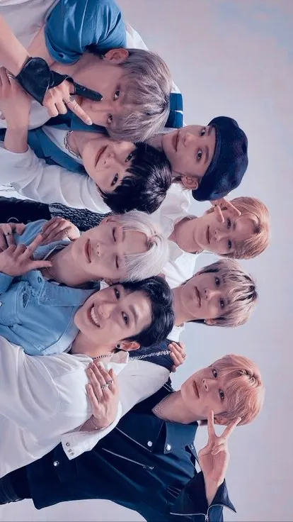ai character: Skz x KDH background