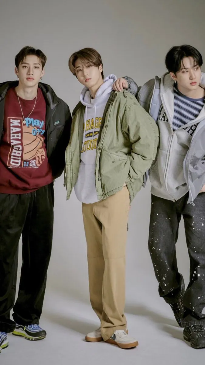 ai character: 3𝑅𝒶𝒸𝒽𝒶 background