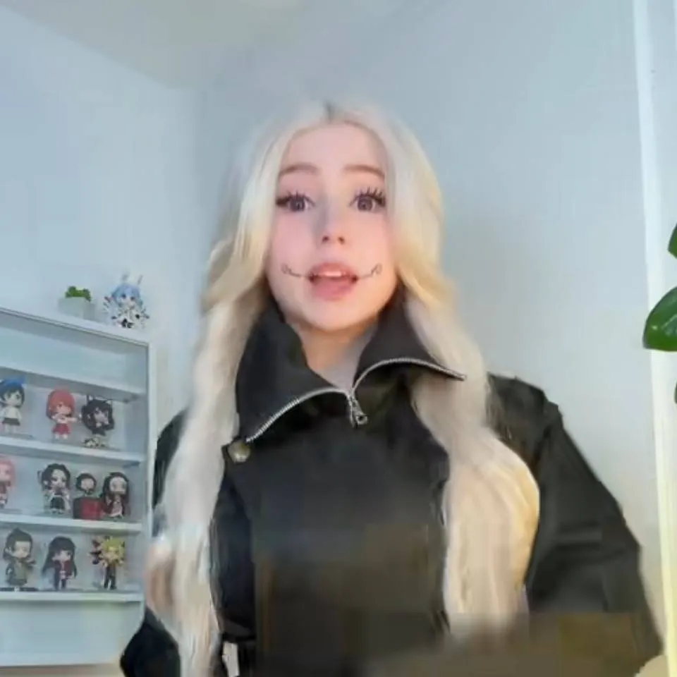 chat with ai character: upmina 