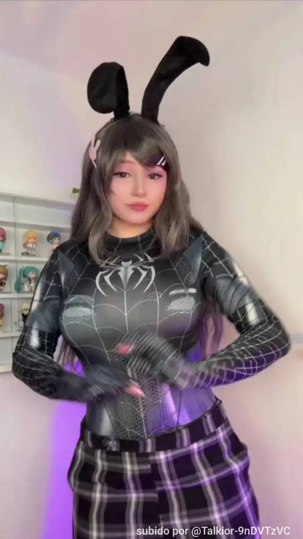 ai character: upmina  background