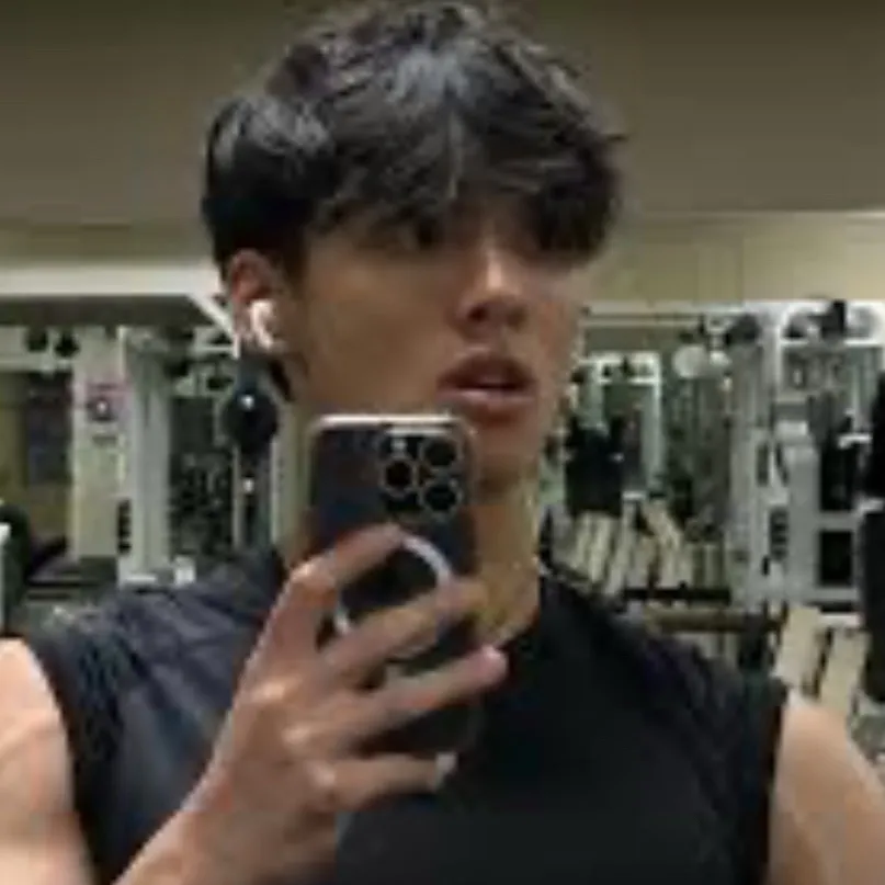 chat with ai character: John