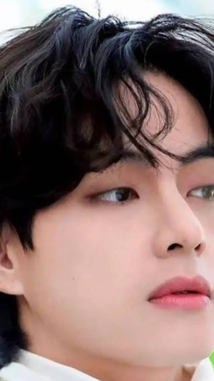 ai character: Taehyung background