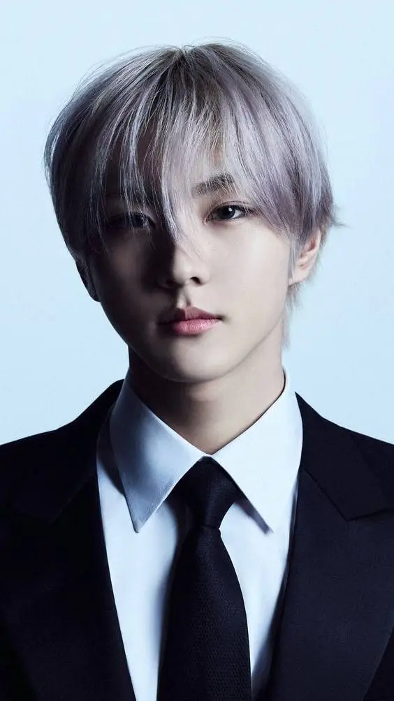 ai character: Jungwon  background