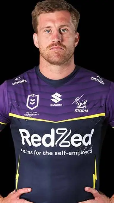 ai character: Cameron Munster background