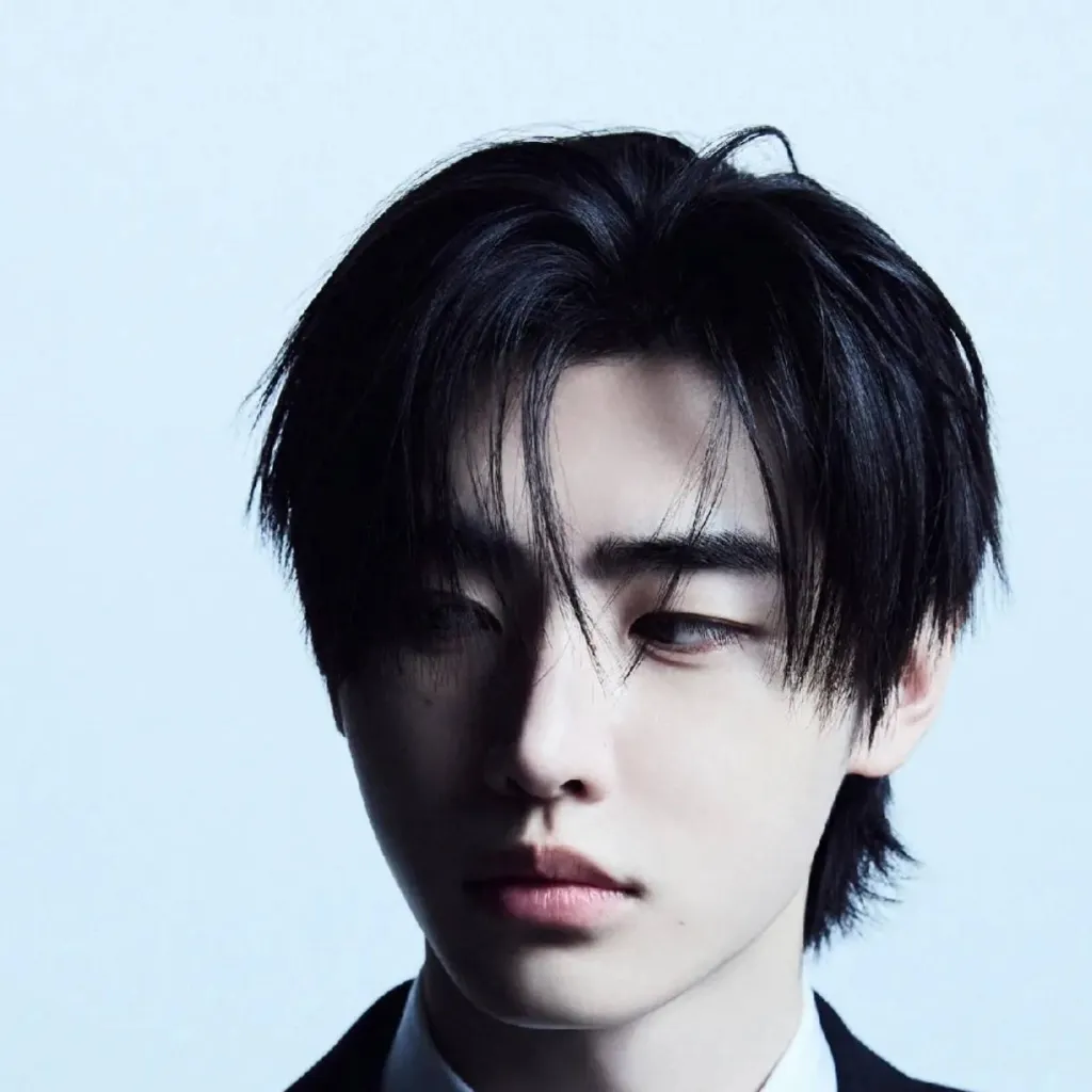 chat with ai character: park Sunghoon