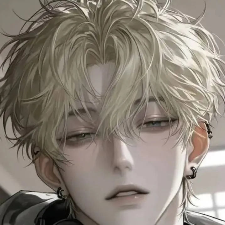 chat with ai character: Thomas