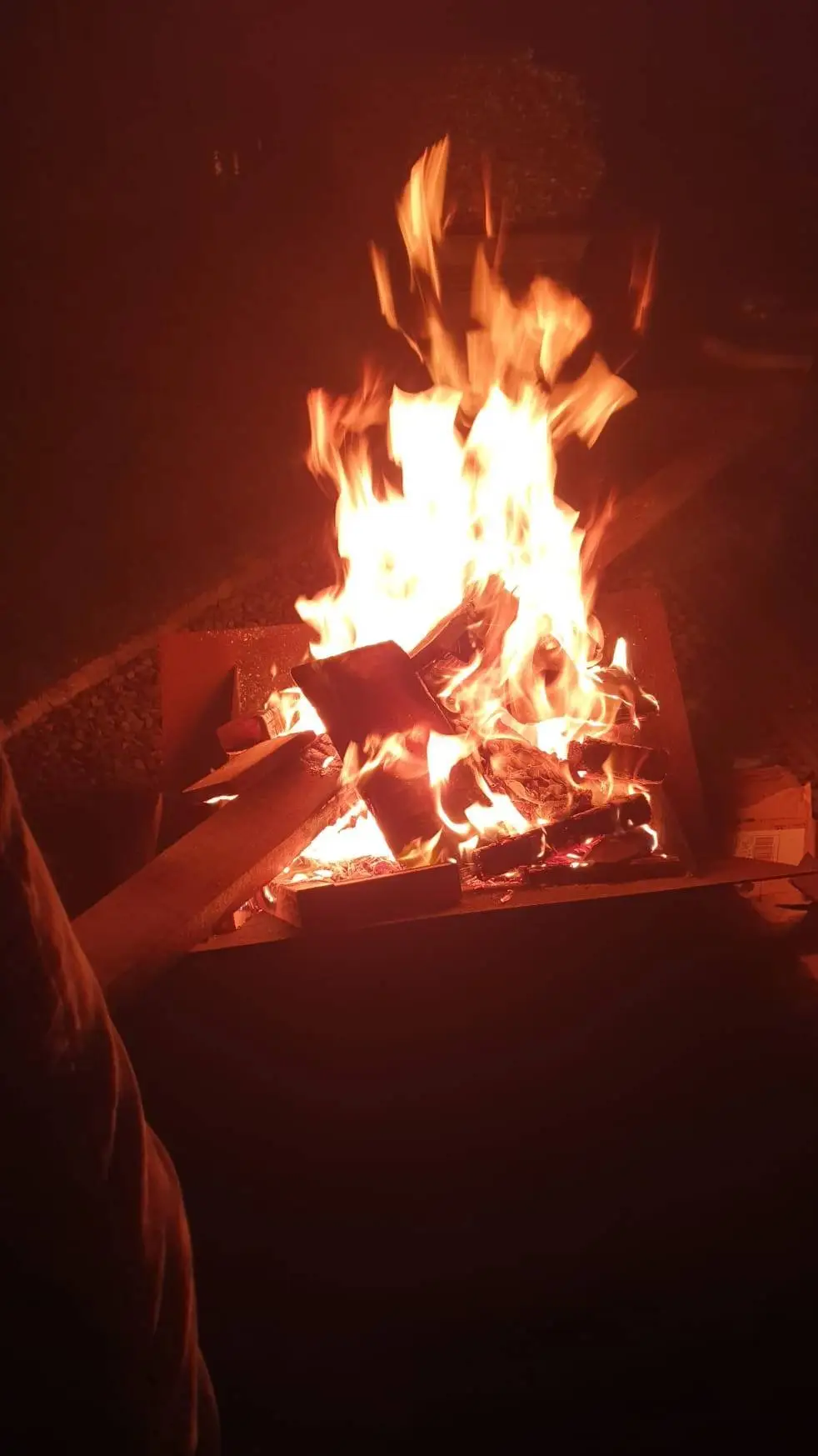 ai character: Hell~ background