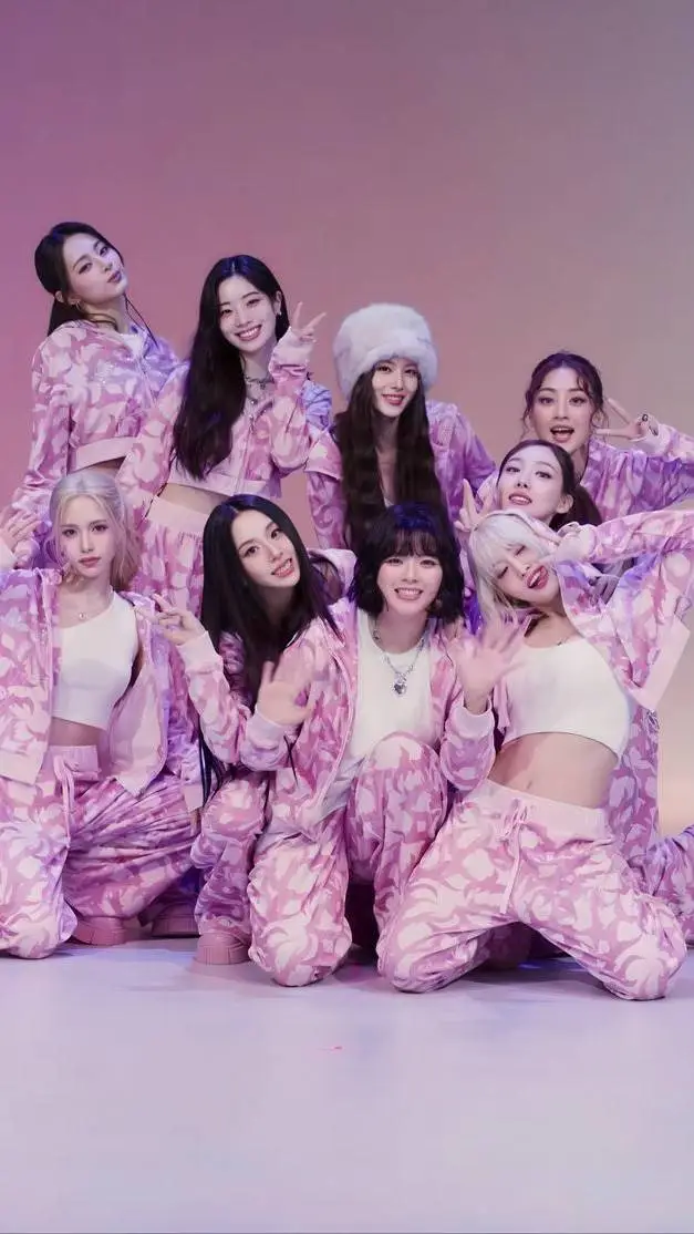 ai character: Twice :( background