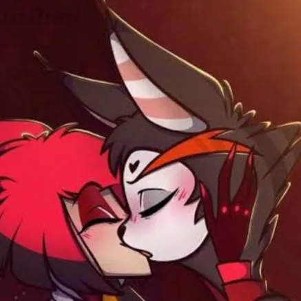 chat with ai character: Radiohusk