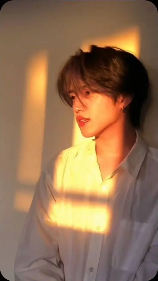 ai character: 💮🌹Kairo Ren🌹💮 background