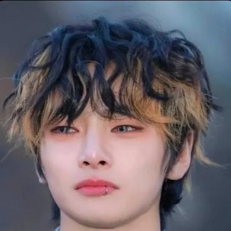 chat with ai character: °☆~I.N-ah!~☆°