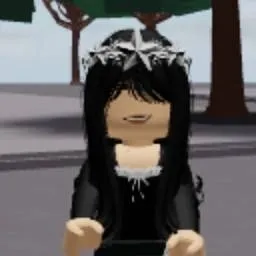 chat with ai character: Avery