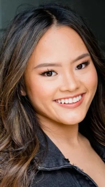 chat with ai character: Shannon Mano