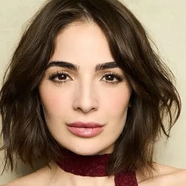 chat with ai character: Jennifer 