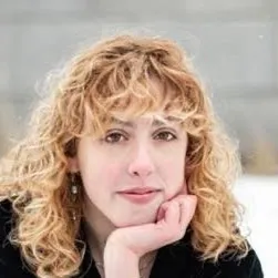 chat with ai character: Isabelle