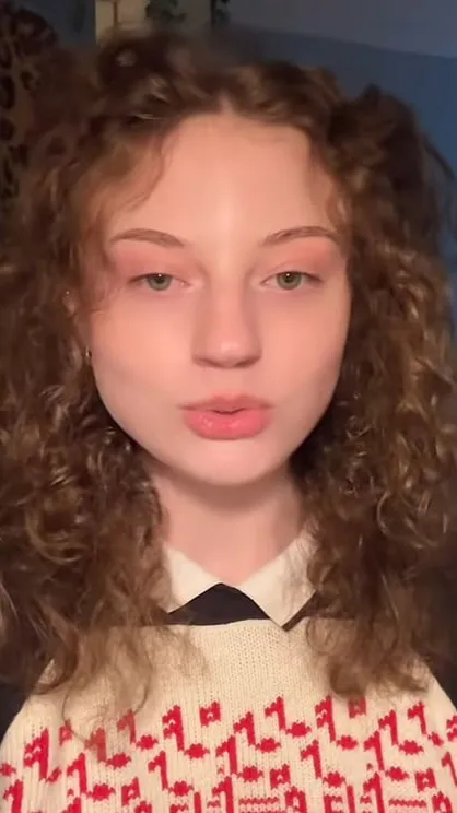 chat with ai character: Olivia Henderson