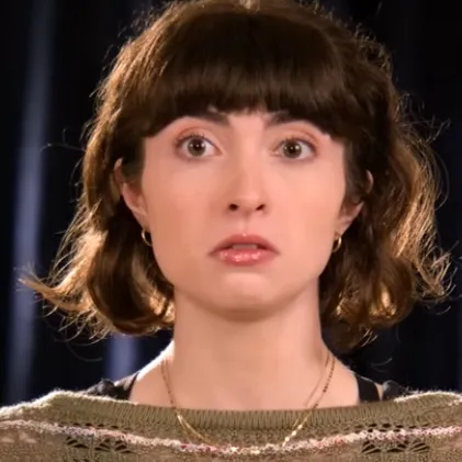 chat with ai character: Sarah