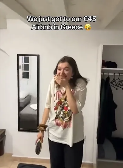 chat with ai character: Allie