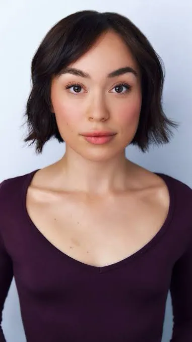 chat with ai character: Justine Faith