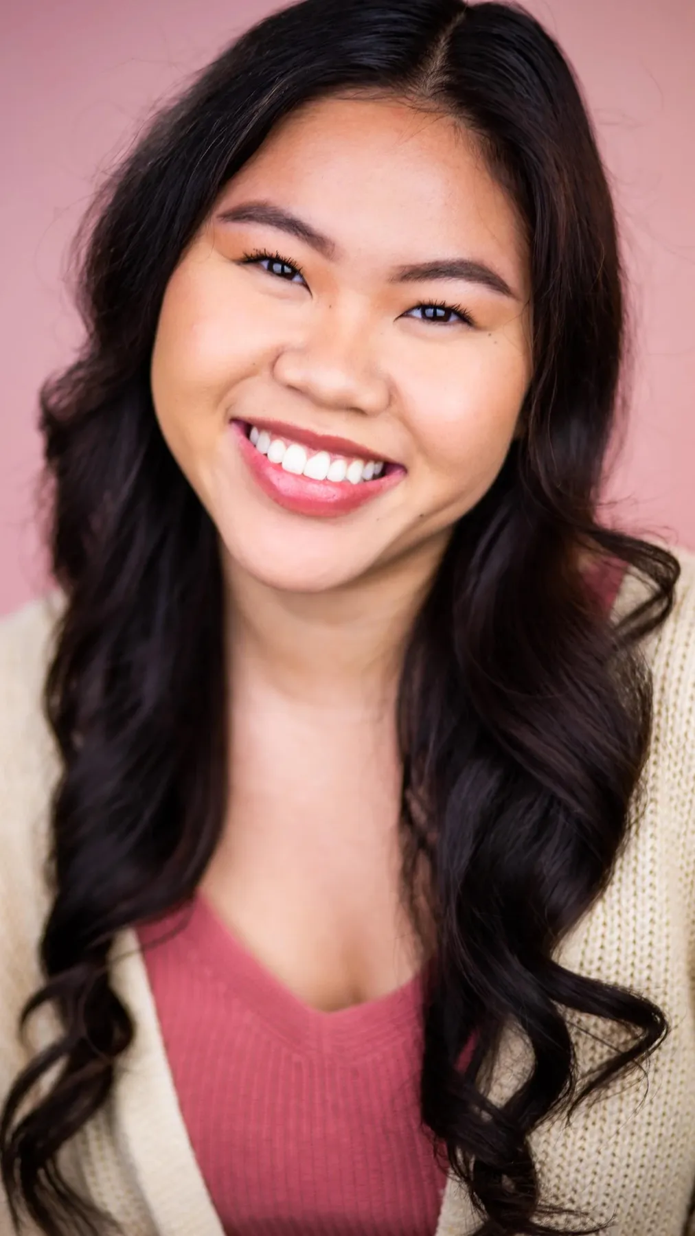 Talkie AI - Chat with Sheila Du