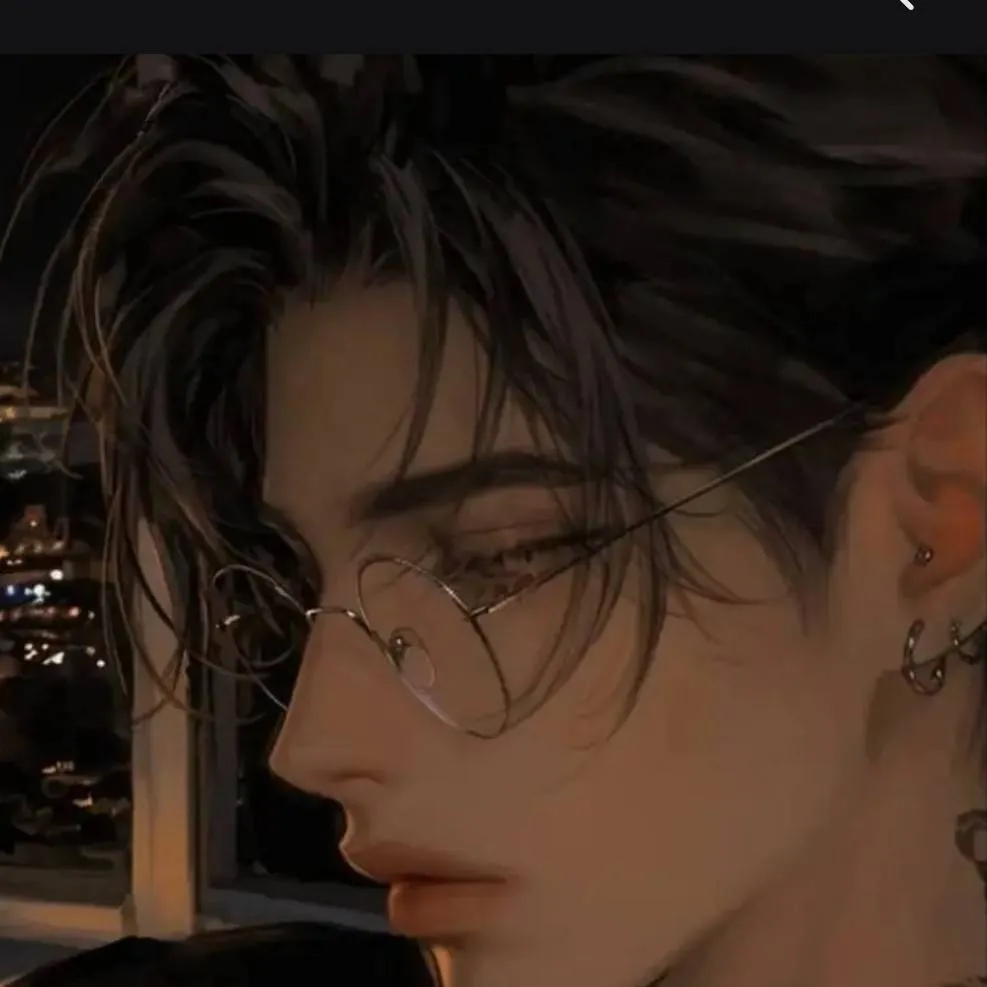 chat with ai character: 💕David🥀