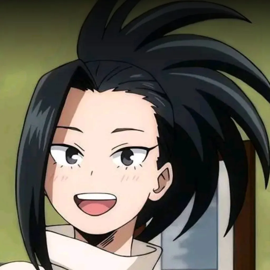 chat with ai character: Mha momo Yaoyorozu