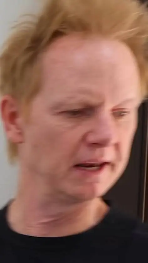 ai character: Dw halloween trash background