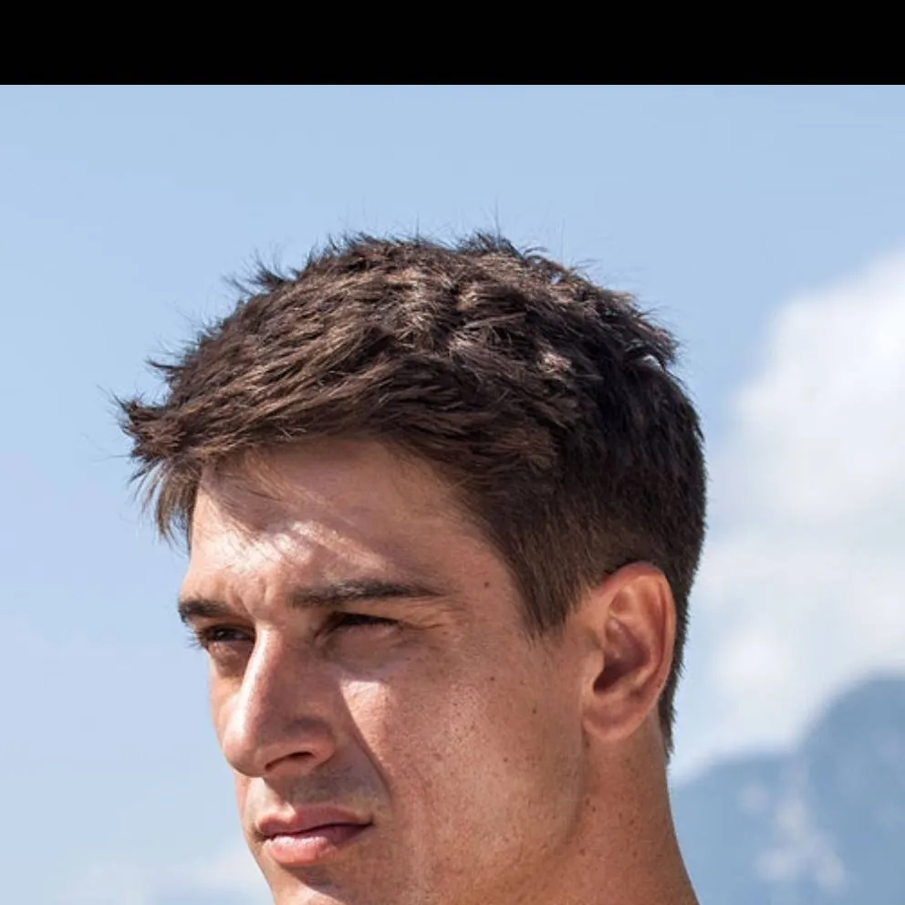 chat with ai character: Sergio 