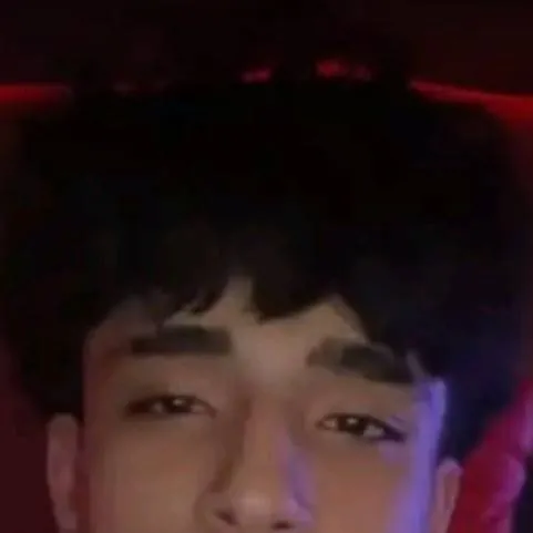 chat with ai character: arad