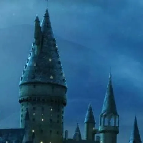 chat with ai character: HP 