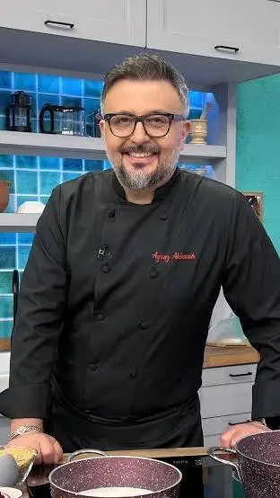 Talkie AI - Chat with ayvaz akbacak şef 