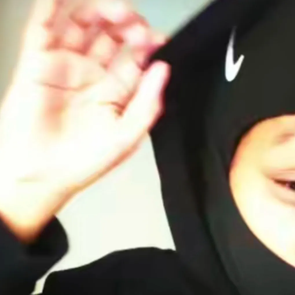 chat with ai character: Zoe 