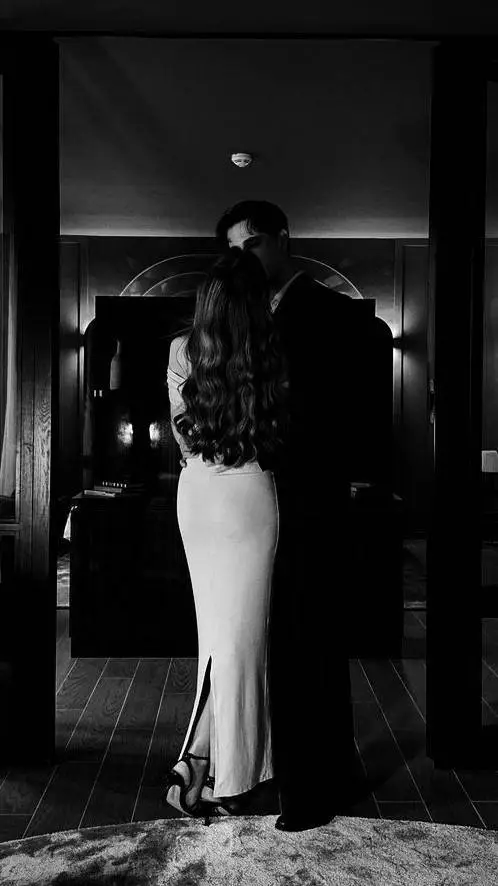 ai character: Dante Russo background