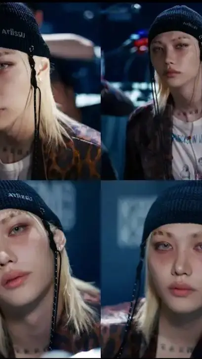 ai character: ~skz sis/bro~ background