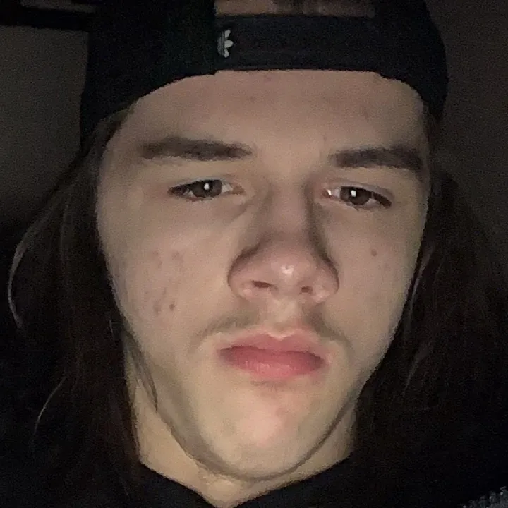 chat with ai character: Mason ￼