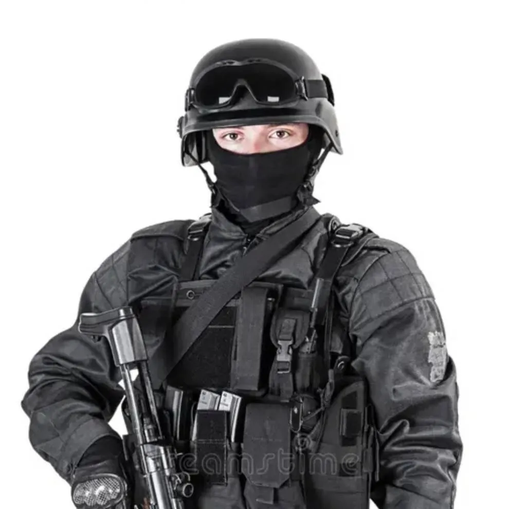 chat with ai character: SWAT