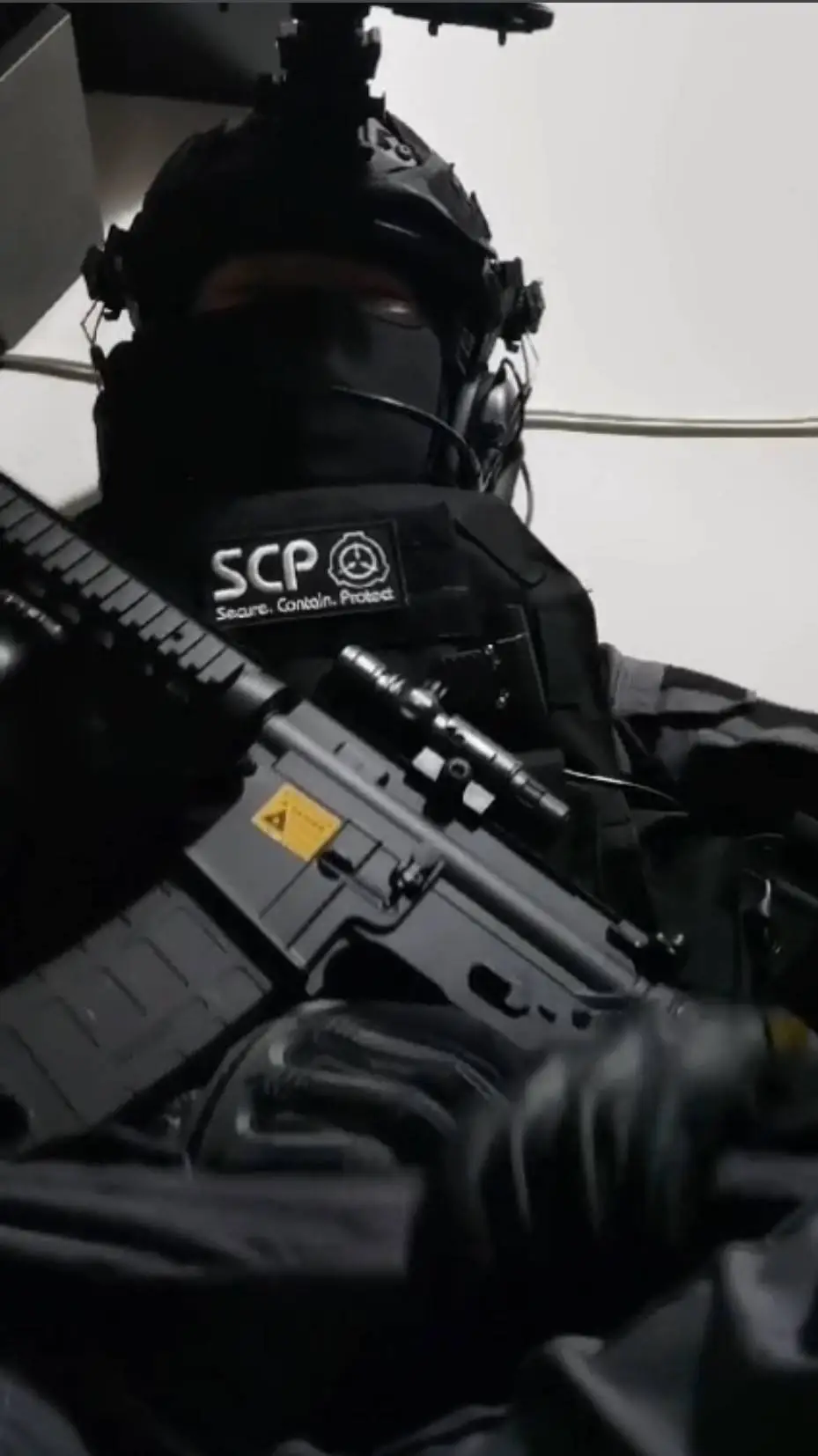 ai character: SCP SOLDIER background