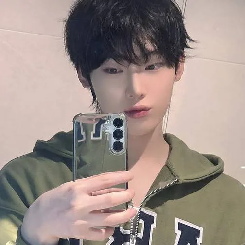 chat with ai character: Kim sunoo
